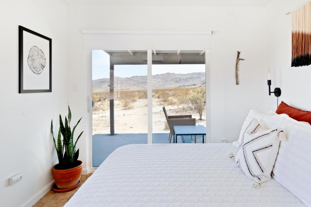 二十九棕榈村1 Minute To Joshua Tree National Park, Hot Tub, Stars, Private - The Wkndr别墅 外观 照片